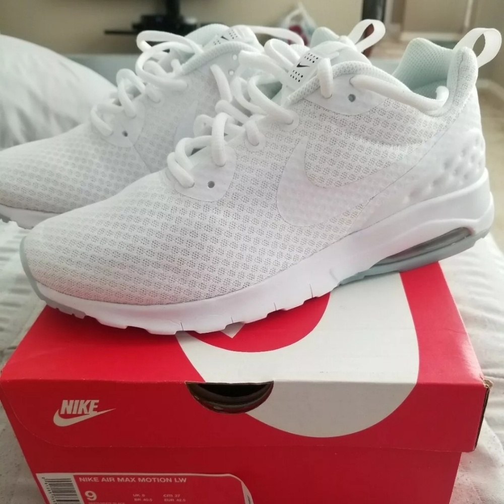 Mens sz9 Nike Air Max Motion LW